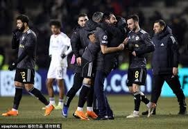 阿尔瓦雷斯连续两个赛季在欧冠被皇马淘汰，均倒